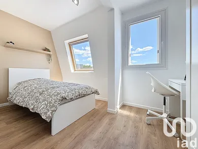 Apartment in Évry (91000)