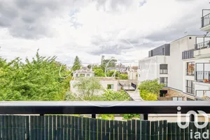 Apartment at Noisy-le-Grand (93160)
