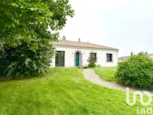 Maison de campagne à La Bruffière (85530)