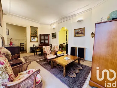 Appartement à Paris (75008)