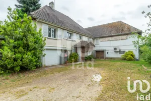 House at Noyers (45260)
