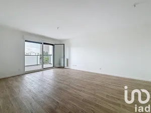 Apartment at Bègles (33130)