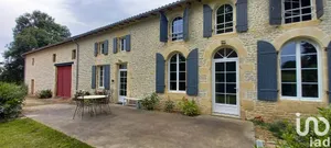 Longere at Le Vert (79170)