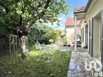 Maison à Bussy-Saint-Georges (77600)