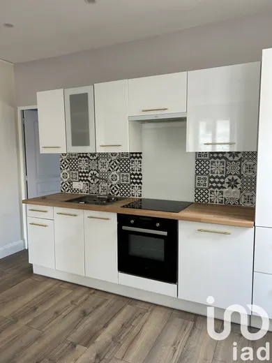 House at Bourges (18000)