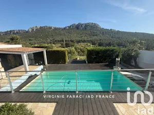 Maison traditionnelle à Le Castellet (83330)
