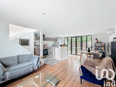 Maison de ville à Bordeaux (33000)