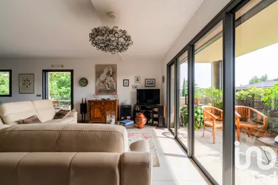 Apartment at Aix-en-Provence (13100)