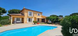 House at Roquebrune-sur-Argens (83520)