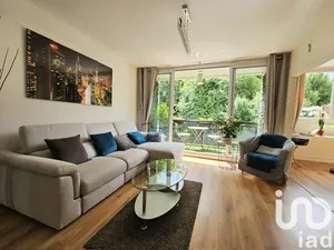 Apartment at Marly-le-Roi (78160)