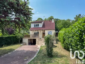 Maison traditionnelle à Montlhéry (91310)