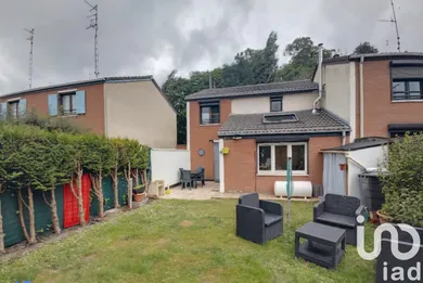 Traditional house at Lys-lez-Lannoy (59390)