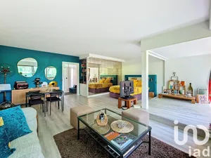 Apartment at Le Coudray-Montceaux (91830)