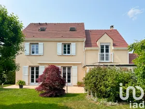 House at Servon (77170)