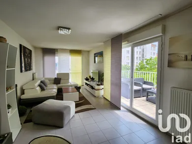 Appartement à Vénissieux (69200)