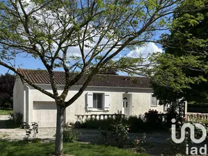 House at Réparsac (16200)