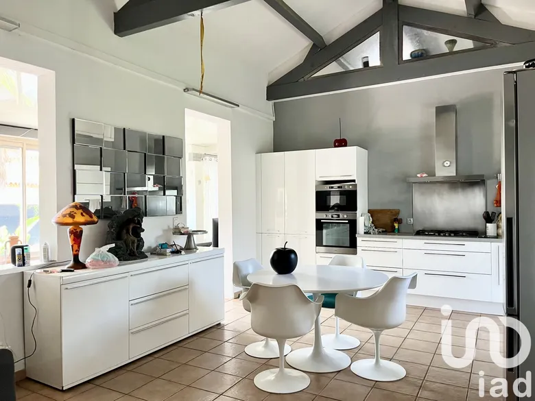 Maison 4 pièces 118 m² · à Hyères · 118 m² · 634 000 €