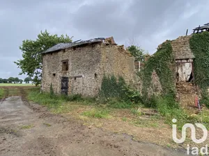 Building at Ernée (53500)