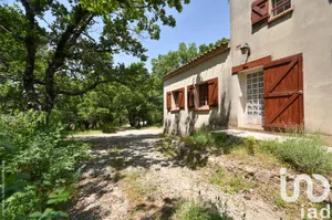 Maison traditionnelle à Plan-d'Aups-Sainte-Baume (83640)
