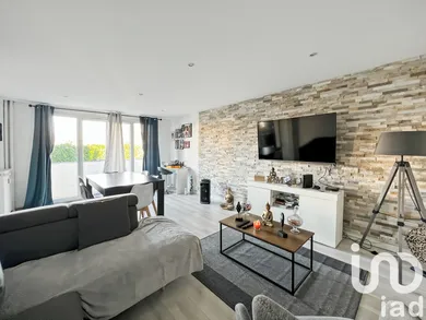 Apartment in Vigneux-sur-Seine (91270)