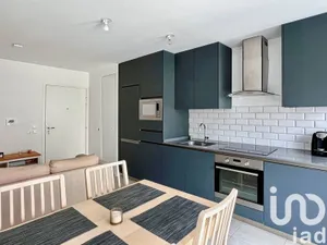 Apartment at Les Ulis (91940)