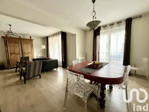 Apartment in Reims (51100)
