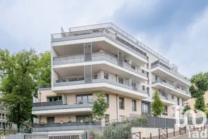 Apartment at Châtenay-Malabry (92290)