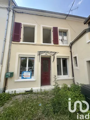 Maison à Crouy-sur-Ourcq (77840)