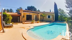 Maison traditionnelle à Fox-Amphoux (83670)