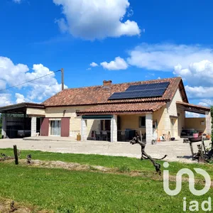 House at Monbazillac (24240)