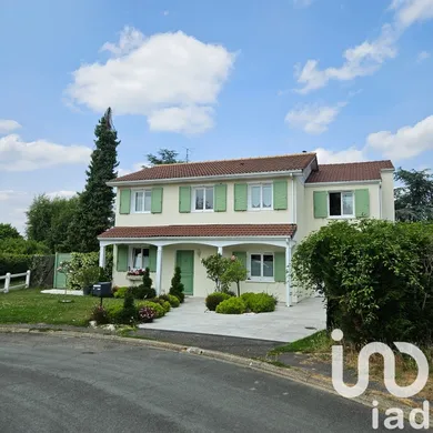Maison à Saint-Germain-lès-Corbeil (91250)