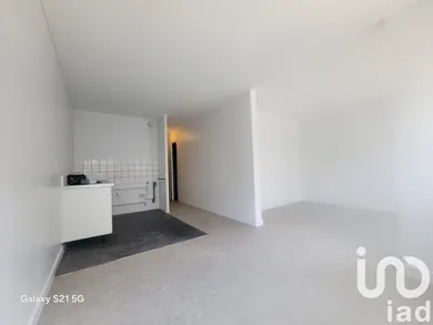 Appartement à Grigny (91350) — 3/6