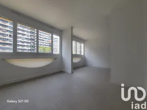 Apartment at Grigny (91350)