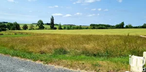 Terrain à bâtir à Varennes (37600)