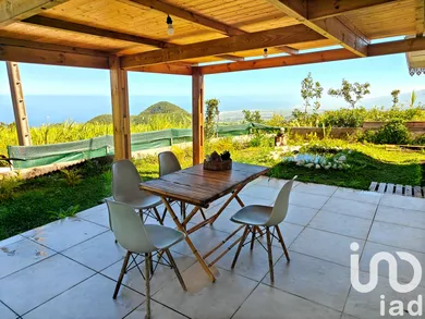 Maison traditionnelle à Petite-Île (97429)