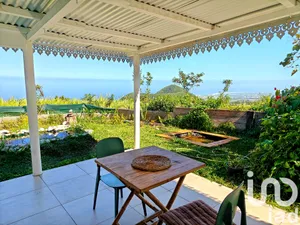 Maison traditionnelle à Petite-Île (97429)