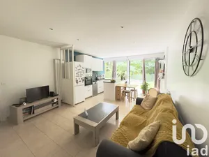 Appartement à Vaux-le-Pénil (77000)