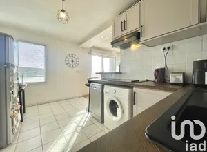 Apartment at Nantes (44300)