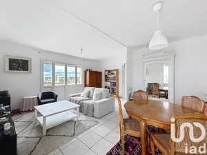 Appartement à Bordeaux (33200)