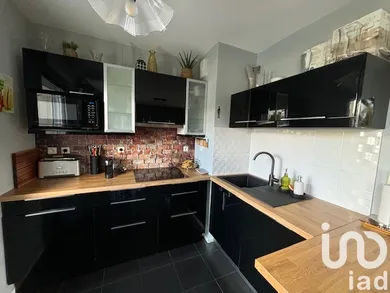 Apartment at La Chapelle-sur-Erdre (44240) — 2/8