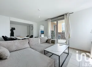 Apartment at Vénissieux (69200)