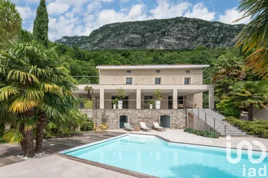 Maison d'architecte à Fontanil-Cornillon (38120)