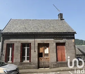 House at Mont-Dore (63240)