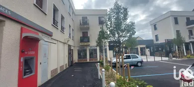 Appartement à Fosses (95470)