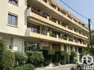 Appartement à Aix-en-Provence (13100)