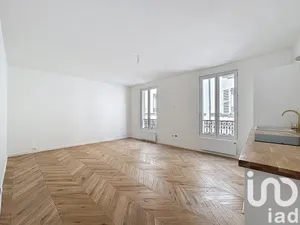 Apartment at Paris (75018)