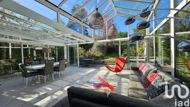 House at Rueil-Malmaison (92500)