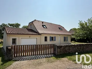 Traditional house at Assier (46320)