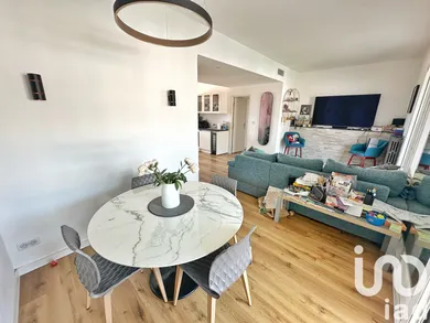Apartment at Toulon (83000) — 4/11