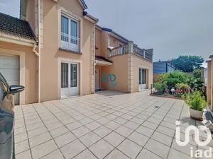 House at Chelles (77500)